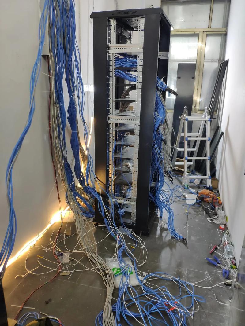 监控摄像头 #智能化弱电工程 #机房 #高清监控 #综合布